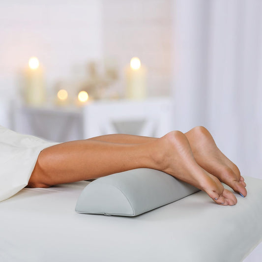 EARTHLITE Bolster Pillow Half Round – Durable Massage Bolster, 100% PU Upholstery incl. Strap Handle/Professional Quality for Massage Tables/Back Pain Relief