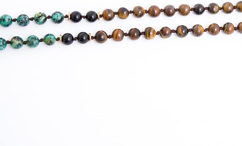 108 Mala Prayer Beads Necklace Natural Stones Meditation Yoga Jewery 108 Hand Knotted Japa Mala Beaded Long Tassel Necklace with Tree of Life Pendant for Men and Women