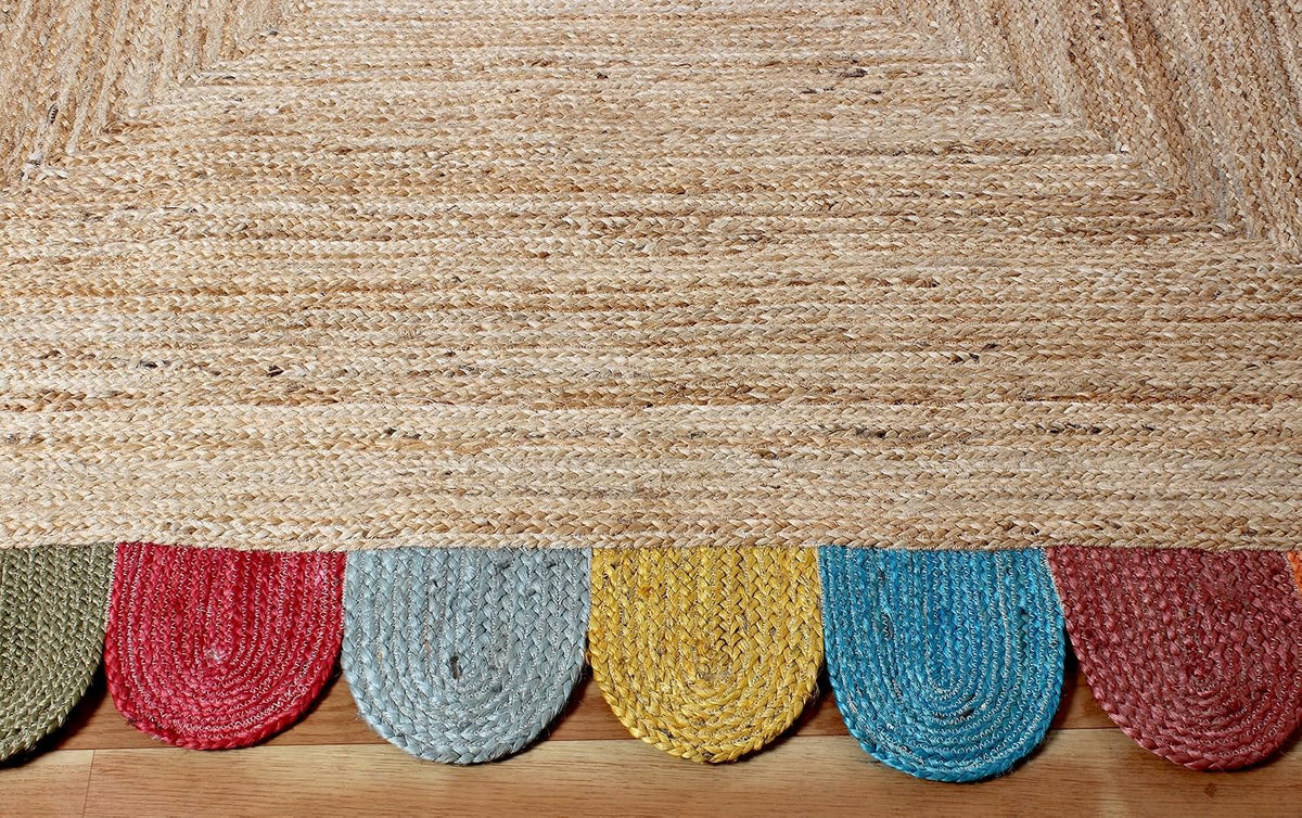 Scalloped Edge Kilim Rug 3' Square Rug Beige & Multicolor Cape Cod Design Carpet Thick 0.27 inches Hand Braided Jute Flatweave Indoor Outdoor Use Rugs for Bedroom, Kitche, Yoga Mat