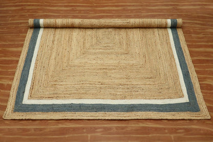 Scalloped Edge Kilim Rug 3' Square Rug Beige & Multicolor Cape Cod Design Carpet Thick 0.27 inches Hand Braided Jute Flatweave Indoor Outdoor Use Rugs for Bedroom, Kitche, Yoga Mat