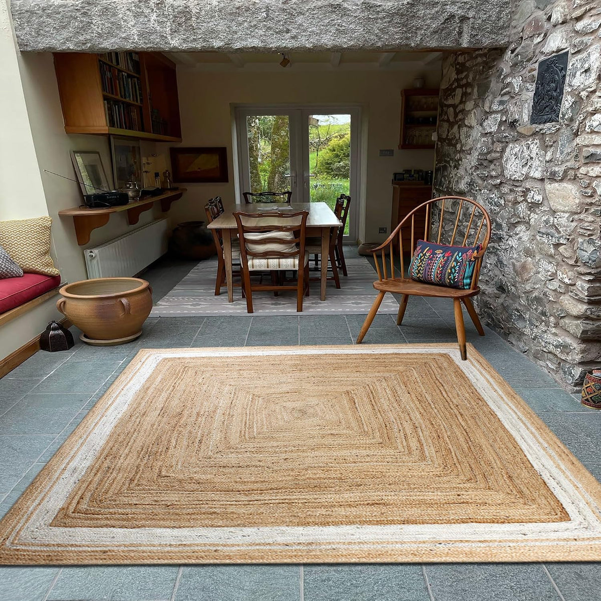Scalloped Edge Kilim Rug 3' Square Rug Beige & Multicolor Cape Cod Design Carpet Thick 0.27 inches Hand Braided Jute Flatweave Indoor Outdoor Use Rugs for Bedroom, Kitche, Yoga Mat
