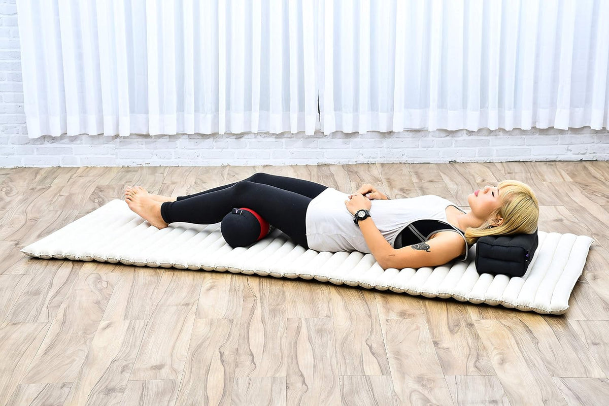 Small Yoga Bolster – Shape-Retaining Cervical Neck Roll, Tube Pillow for Comfortable Reading, Kapok Filling, 22 x 6 x 6 inches