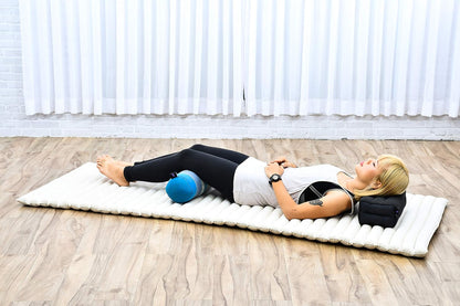 Small Yoga Bolster – Shape-Retaining Cervical Neck Roll, Tube Pillow for Comfortable Reading, Kapok Filling, 22 x 6 x 6 inches