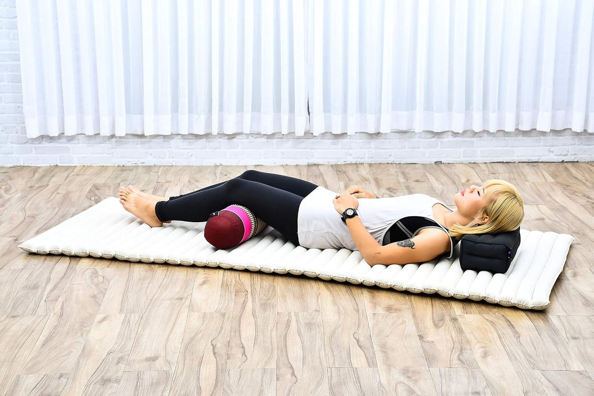 Small Yoga Bolster – Shape-Retaining Cervical Neck Roll, Tube Pillow for Comfortable Reading, Kapok Filling, 22 x 6 x 6 inches