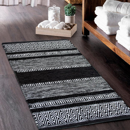 Farmhouse Rug 24''x36'' Black-White | Recycled Cotton Hand Woven Rug, Long Boho Rug | Perfect for Hallways, Kitchens, Bathroom, bedrooms, Meditation Yoga Mat | Machine Wash