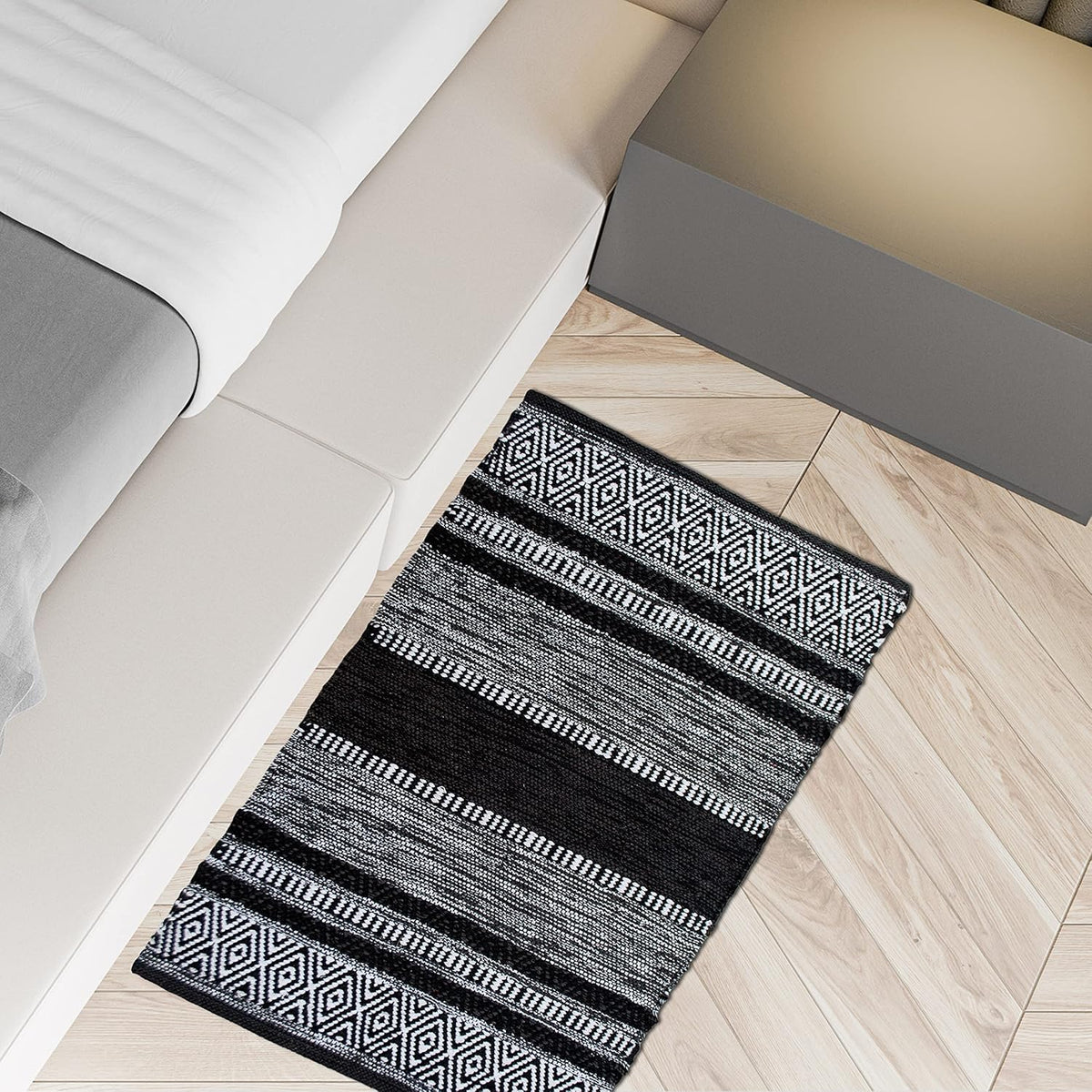Farmhouse Rug 24''x36'' Black-White | Recycled Cotton Hand Woven Rug, Long Boho Rug | Perfect for Hallways, Kitchens, Bathroom, bedrooms, Meditation Yoga Mat | Machine Wash