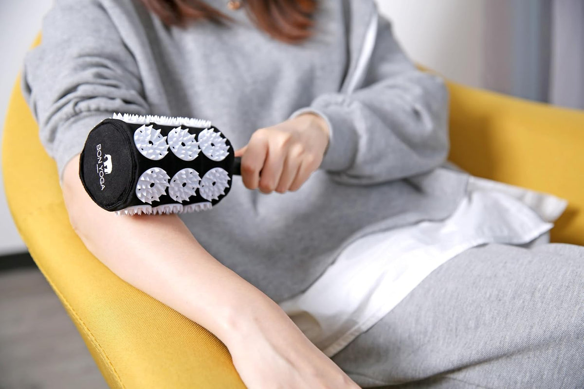 Acupressure Pillow – Original Bon Acupressure Design with 2142 Precision Nails, 15 x 6 x 4", Black
