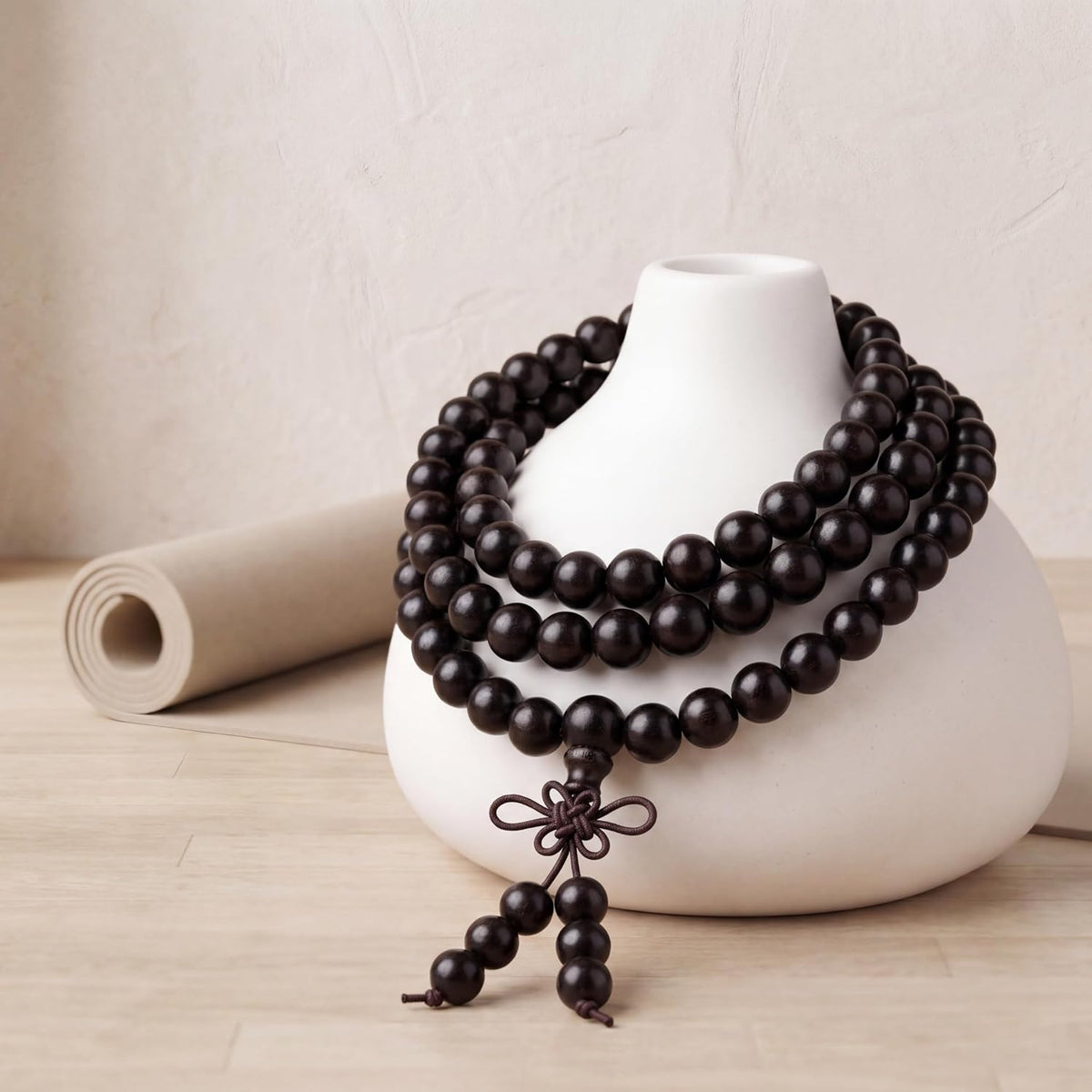 Handmade Mala Beads Bracelet 108 8mm Prayer Meditation Bracelet Sandalwood Elastic, Buddhist Beads, Prayer Mala Necklace for Men and Women Gifts