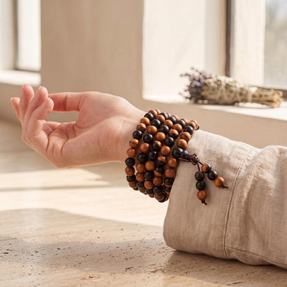 Handmade Mala Beads Bracelet 108 8mm Prayer Meditation Bracelet Sandalwood Elastic, Buddhist Beads, Prayer Mala Necklace for Men and Women Gifts