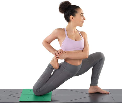 Liforme Yoga Pad - Patented Alignment System, Warrior-like Grip, Non-slip, Eco-friendly, 4.2mm Thick Pad for Knee, Elbow and Hand Support