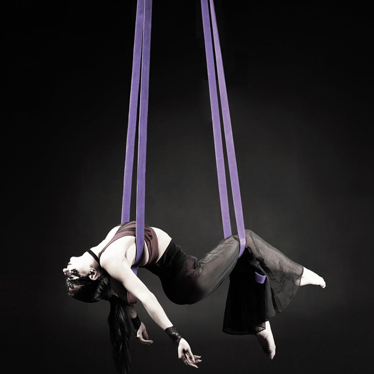 4.9ft 1.5m Aerial Straps Ropes Yoga Aerial Acrobatics Body Aerial Loop Trapeze Circus Apparatuses Equipment Three-Layer Straps 1 pairs