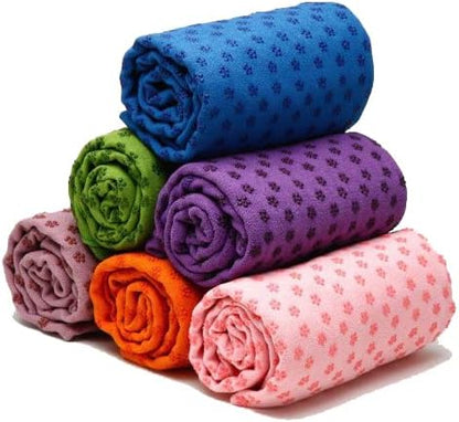 AngelBeauty Hot Yoga Towel with Carry Bag - Microfiber Non Slip Skidless Yoga Mat Towels for Yoga, Exercise, Fitness, Pilates (Green) (Green)