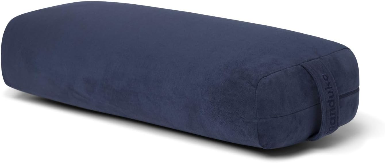 Manduka enlight Bolster Pillow - Yoga Pillow with Machine Washable Microfiber Cover, Curved Design for Optimal Workout and Meditation Support, Yoga and Pilates Equipment