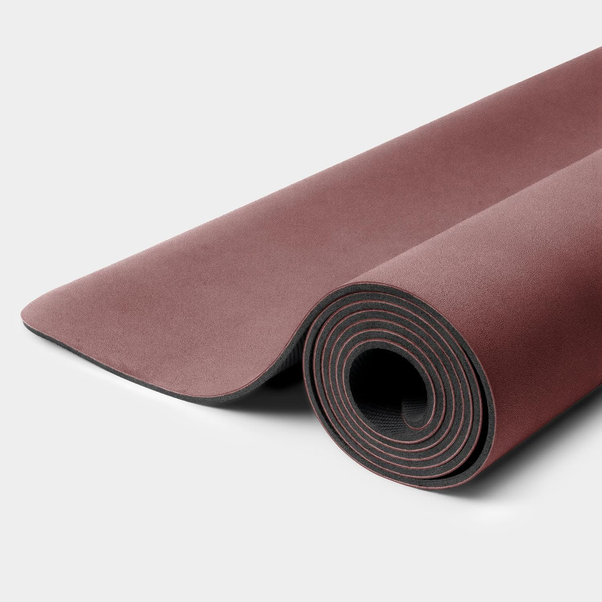 Yoga Mat, 4 mm Cushioned Non-Slip for Yoga, Pilates and Home Workouts