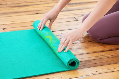 Sol Living Travel Yoga Mat - Natural Tree Rubber for Extra Grip - Non-Slip, Foldable, Eco-Friendly - Perfect for On-the-Go Yoga, Pilates, Fitness, Meditation - 24" x 72", Green