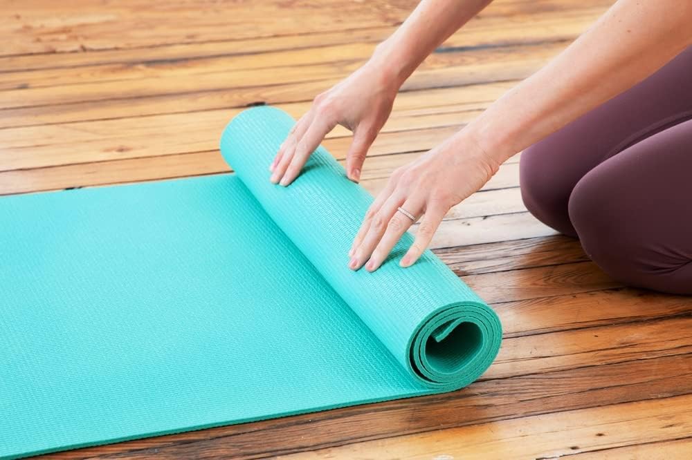 Sol Living Travel Yoga Mat - Natural Tree Rubber for Extra Grip - Non-Slip, Foldable, Eco-Friendly - Perfect for On-the-Go Yoga, Pilates, Fitness, Meditation - 24" x 72", Green