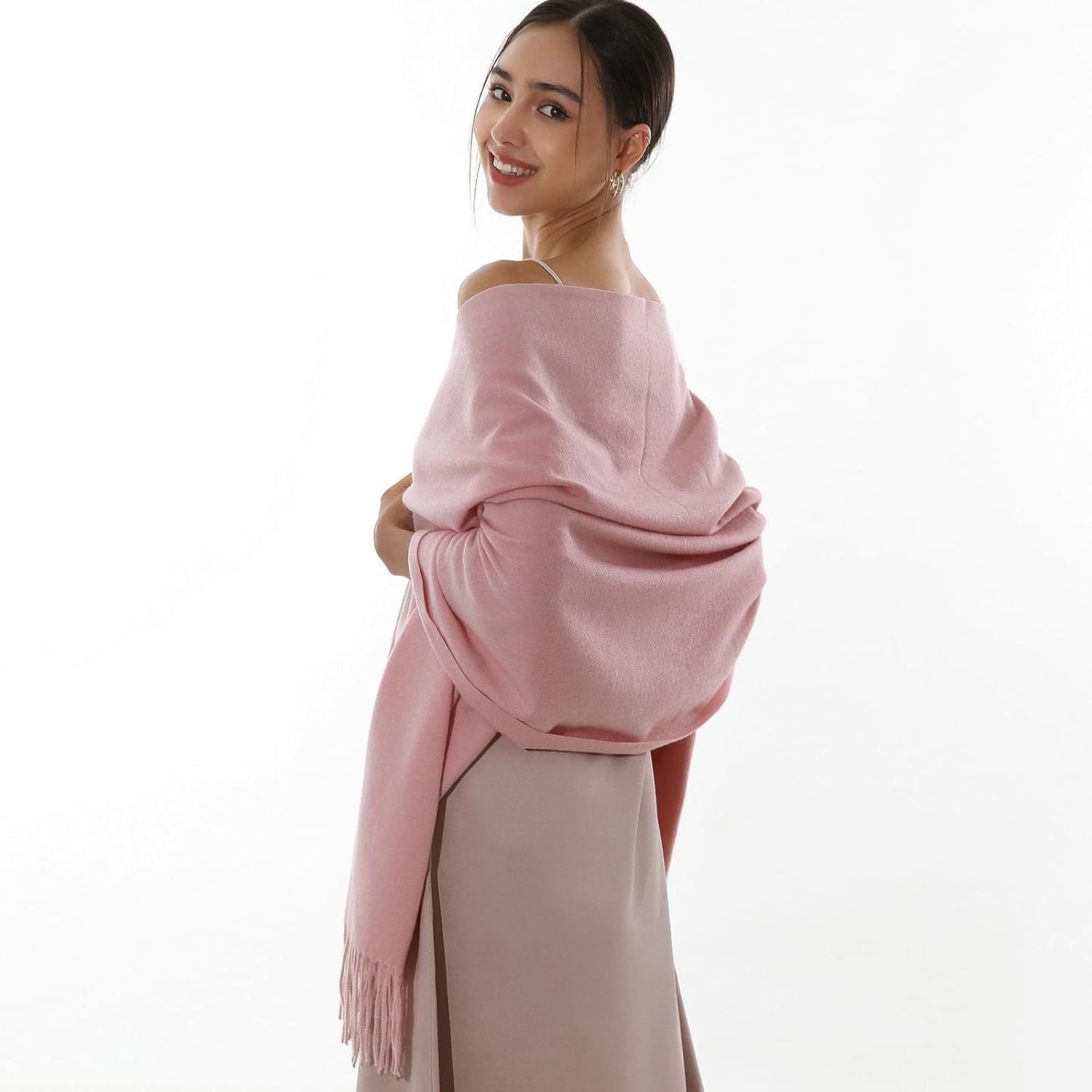 RIIQIICHY Winter Scarfs for Women Pashmina Shawls Wraps for Evening Dresses Large Warm Soft Scarves
