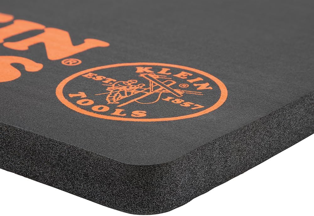 Klein Tools 60135 Kneeling Pads, Adult Men's Soft Thick Closed Cell Soft Foam Professional Tradesman Pro Pads with Handle
