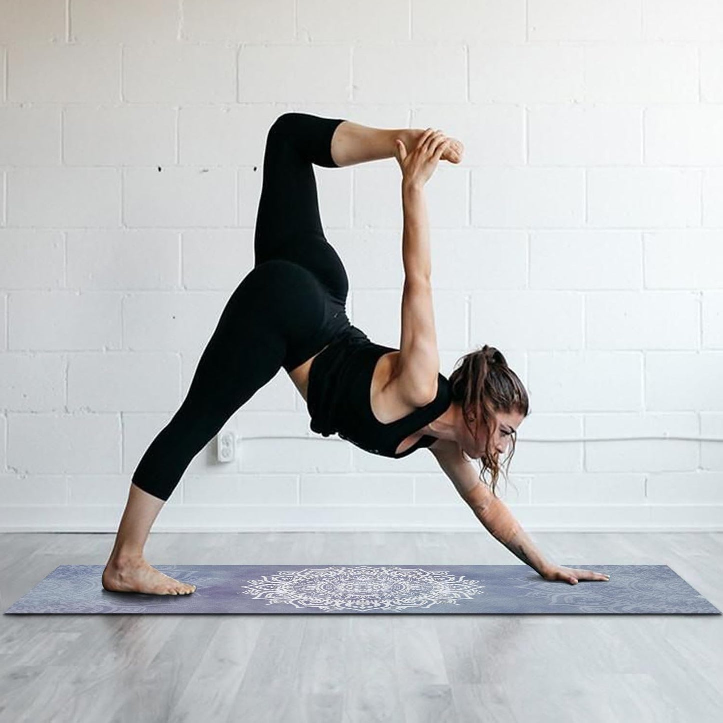 Hot Yoga Mat Towel with Corner Pockets Yoga Towels for Hot Yoga Non Slip with Travel Bag Sweat Absorbent Yoga Blankets Mat Cover for Workout Gym 70"x26" (Mountain-01, 70x26)