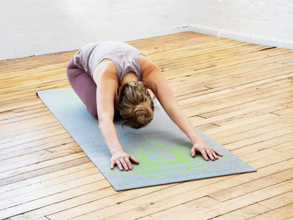 Sol Living Travel Yoga Mat - Natural Tree Rubber for Extra Grip - Non-Slip, Foldable, Eco-Friendly - Perfect for On-the-Go Yoga, Pilates, Fitness, Meditation - 24" x 72", Green