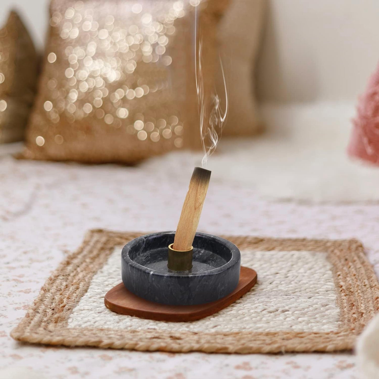 Vrupin Natural Marble Incense Burner, Handmade Incense Stick Incense Burner Reflux Burner, Ideal for use in Meditation, Incense Smokers and Decoration. (Black)