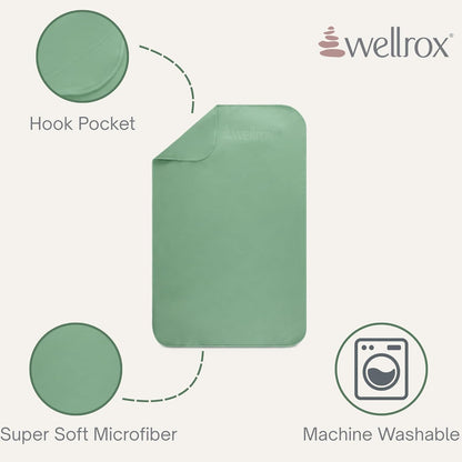 Wellrox Microfiber Yoga Hand Towel – Super Soft, Quick-Dry, Non Slip Yoga Towel for Hot Pilates, Gym & Workouts (26.5" x 16", Lavender)