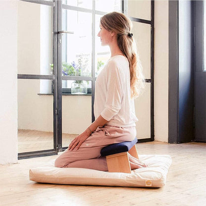 Folding Meditation Stool, Portable Foldable Perfect Kneeling Stool, Ergonomic Yoga Stool, Suitable for Prayer, Yoga, Seiza, Tea Ceremony and Healthier Sitting Postures 45x19x19cm