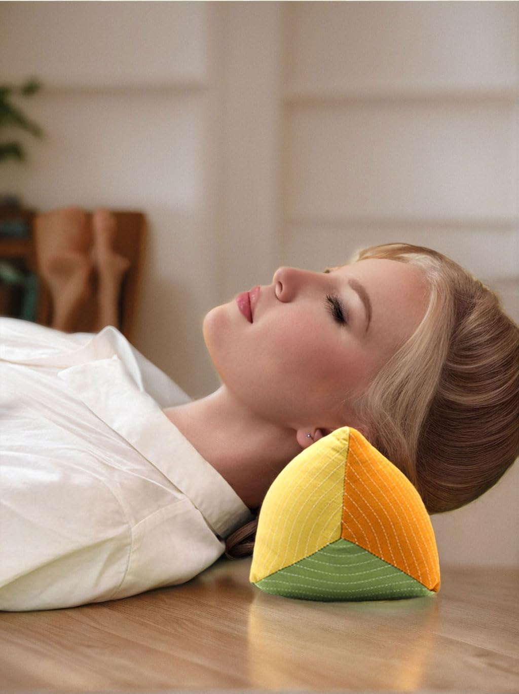 Cervical Buckwheat Roll Pillow for Sleeping,15.7"x5.9" Buckwheat Hulls Pillows Filling, Triangle Pillow for Neck Support Yoga Bolster, Adjustable Fill for Neck Pain Relief,Gray