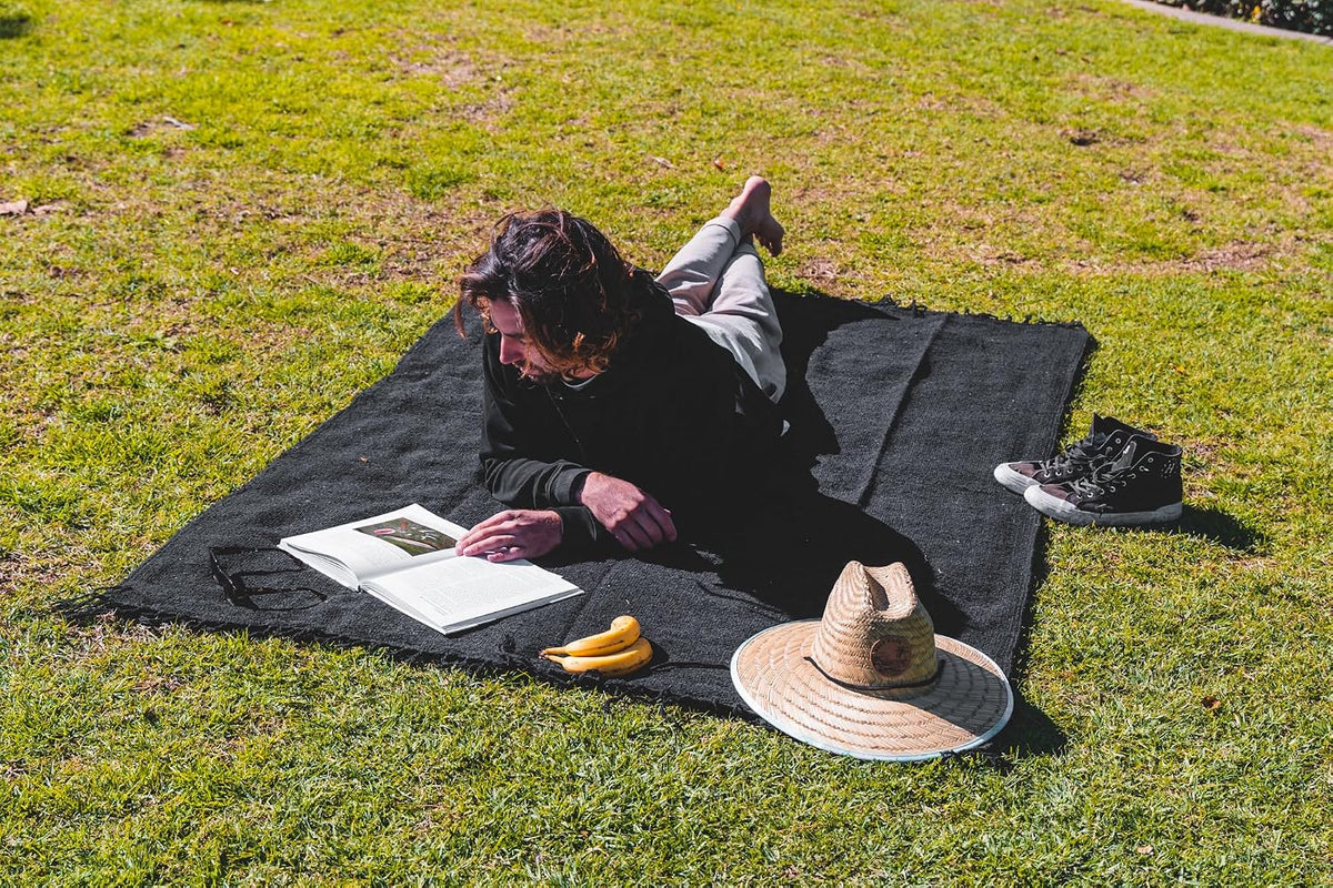 Open Road Goods Bulk Handmade Solid Color Yoga Blankets - Thick Mexican Blankets or Throws - Made for Yoga! (6 Pack, Black)