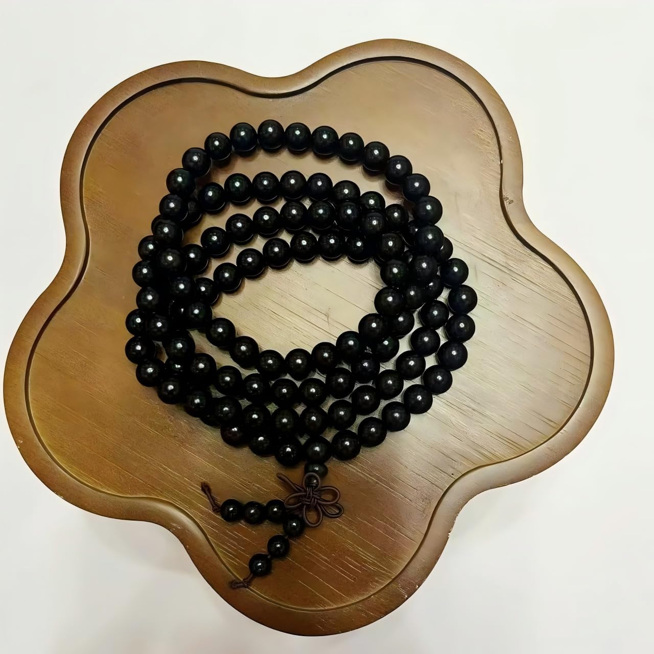 Handmade Mala Beads Bracelet 108 8mm Prayer Meditation Bracelet Sandalwood Elastic, Buddhist Beads, Prayer Mala Necklace for Men and Women Gifts