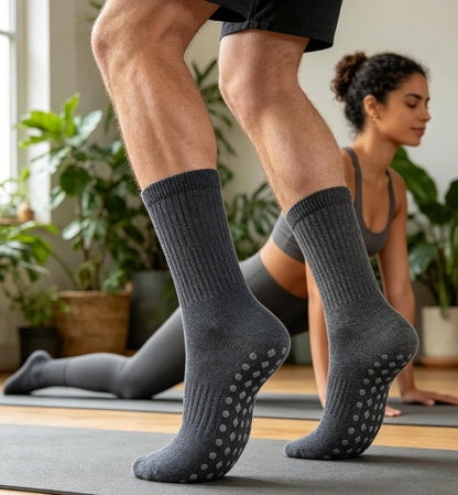 Non Slip Grip Socks for Men Women Crew Grippy Socks for Hospital Pilates Yoga,Gifts for Seniors Elderly