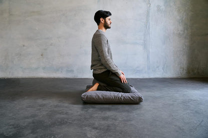Organic Round Meditation Cushion by renoo - Durable Comfortable Cotton, Linen, Hemp - Modern Zafu - Buckwheat Floor Pillow Yoga Bolster in 15 Colors Removable Cover - 15 inches - Vanilla