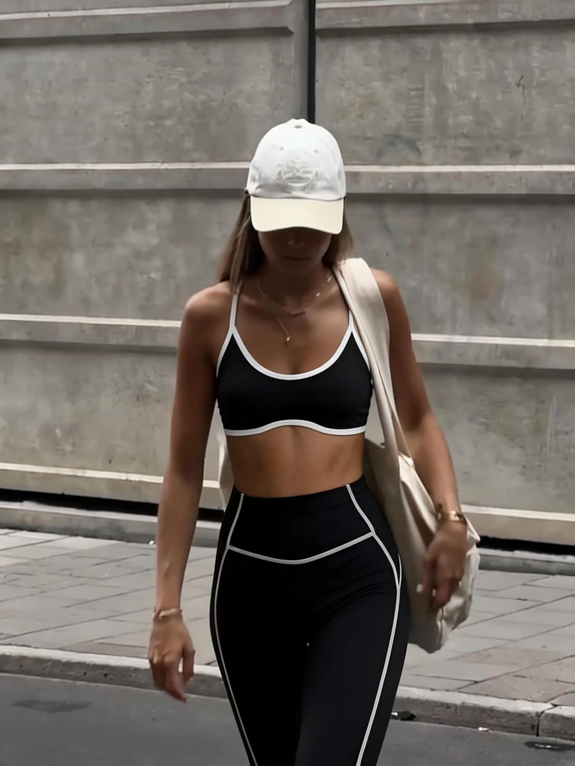 Aoxjox Women's Color Block Workout Sports Bras Fitness Lexi Lined Strappy Bra Athletic Yoga Crop Tank