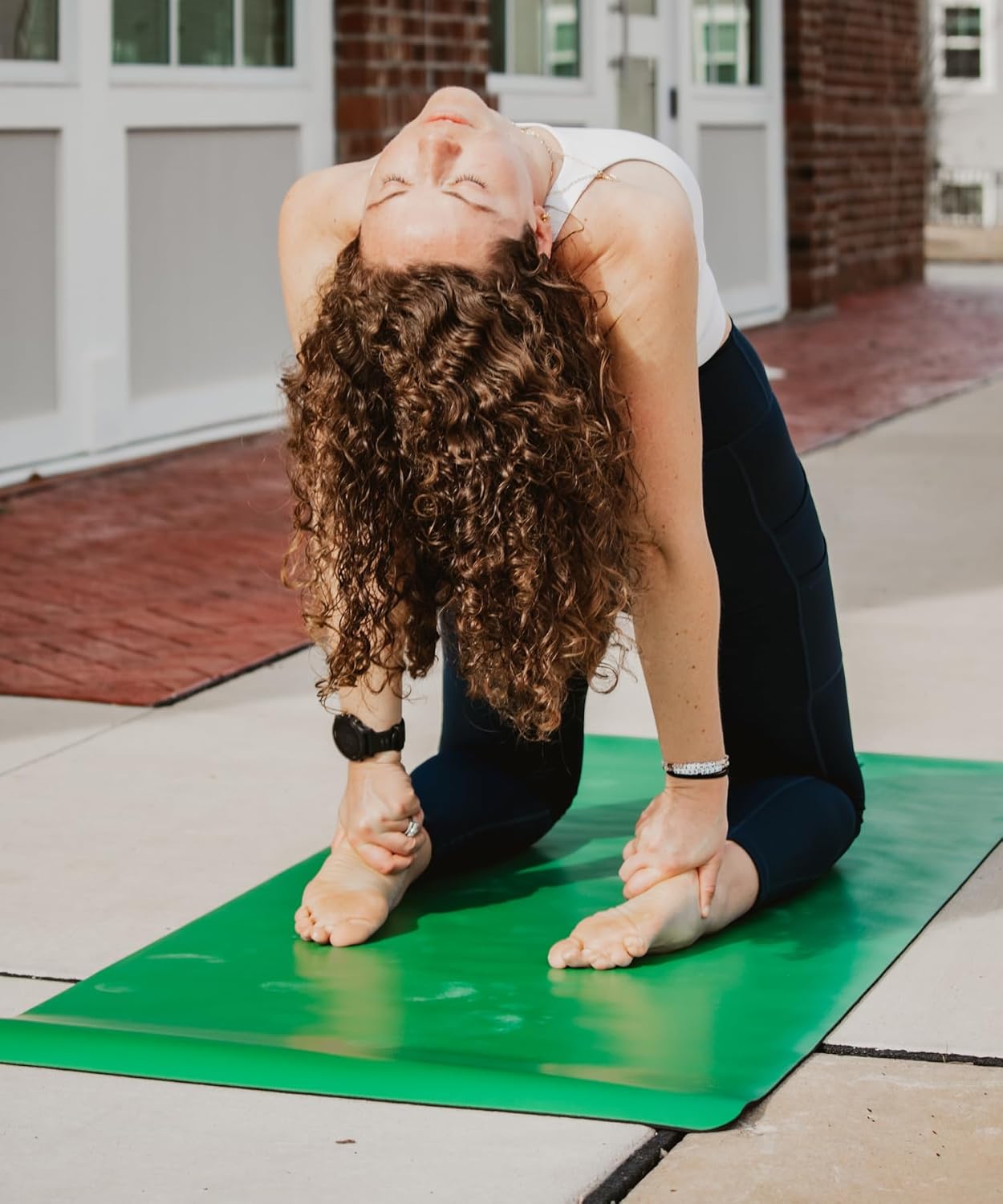 Premium Yoga Mat - 5mm Thick, Extra Wide & Long, Non-Slip Natural Rubber Base & PU Top, Anti-Tear, Ideal for Yoga, Pilates, and Fitness.