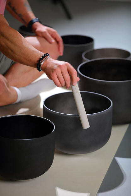 TOPFUND 6-12 inch 432Hz Chakra Set of 7 Crystal Singing Bowls with Heavy Duty Carrying Case and Singing Bowl Mallets
