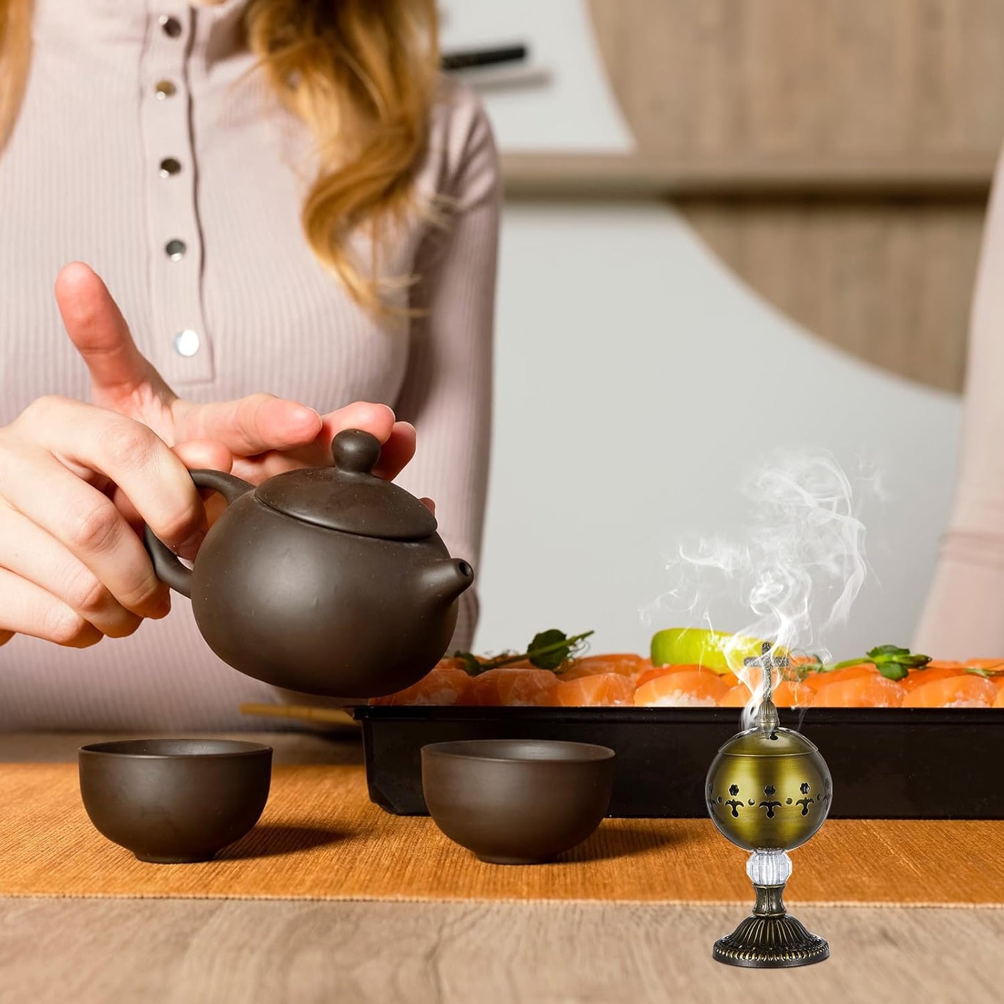 Zonon 1 Set Incense Burner with Tong, Frankincense Charcoal Incense Stand Holder, Ideal for Yoga, Spa, Aromatherapy, Home and Christian Church Censer (Gold,Retro)