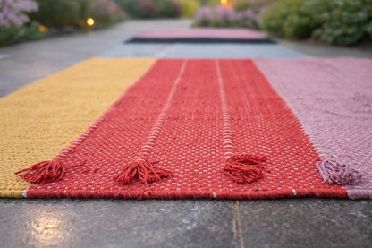 Indian Handmade100 % Organic Anti Skid Multi Colour Cotton Yoga Mat - Eco-Friendly Hand-Woven Rug - Non-Slip & Thick (24”x72”x5mm) for Hot yoga & Everyday Fitness at Home - Comfortable & Foldable Extra-Long Mat