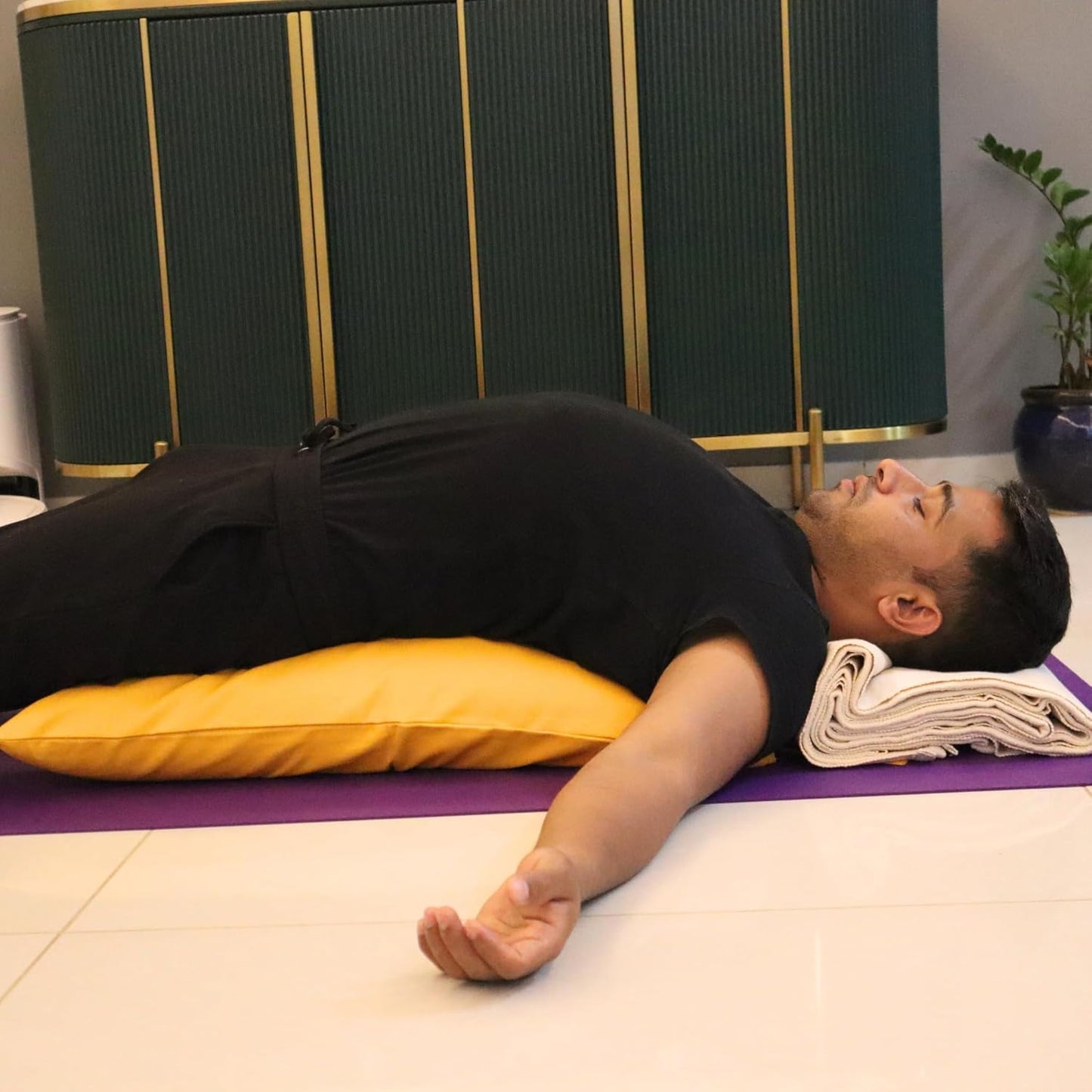 Yoga Pillow, Yoga Pillow for Meditation Practices, Versatile Meditation Bolster, Comfortable Floor & Kneeling Pillow, Iyengar yoga pilow - Comfort for Every Practice