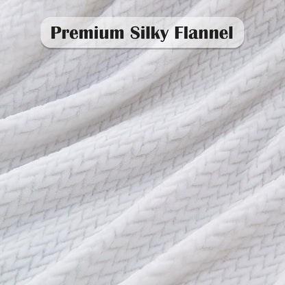 NEWCOSPLAY Super Soft Throw Blanket Light Purple Premium Silky Flannel Fleece Leaves Pattern Lightweight Bed Blanket All Season Use (Light Purple, Throw(50"x60")) - Colors B