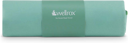 Wellrox Microfiber Yoga Hand Towel – Super Soft, Quick-Dry, Non Slip Yoga Towel for Hot Pilates, Gym & Workouts (26.5" x 16", Lavender)