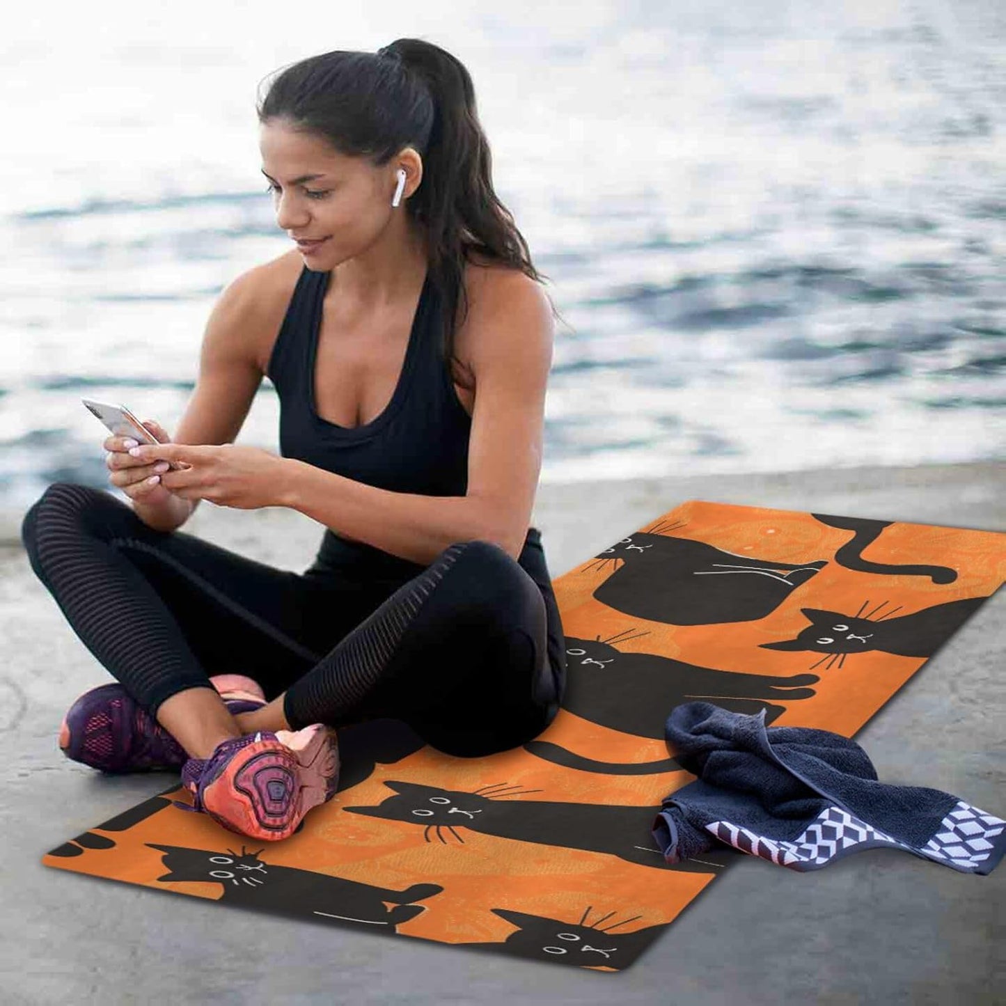 Black Cats Silhouette Yoga Mat for Home Workout Fitness Mat for Women Non Slip Exercise Mats with Storage Bag