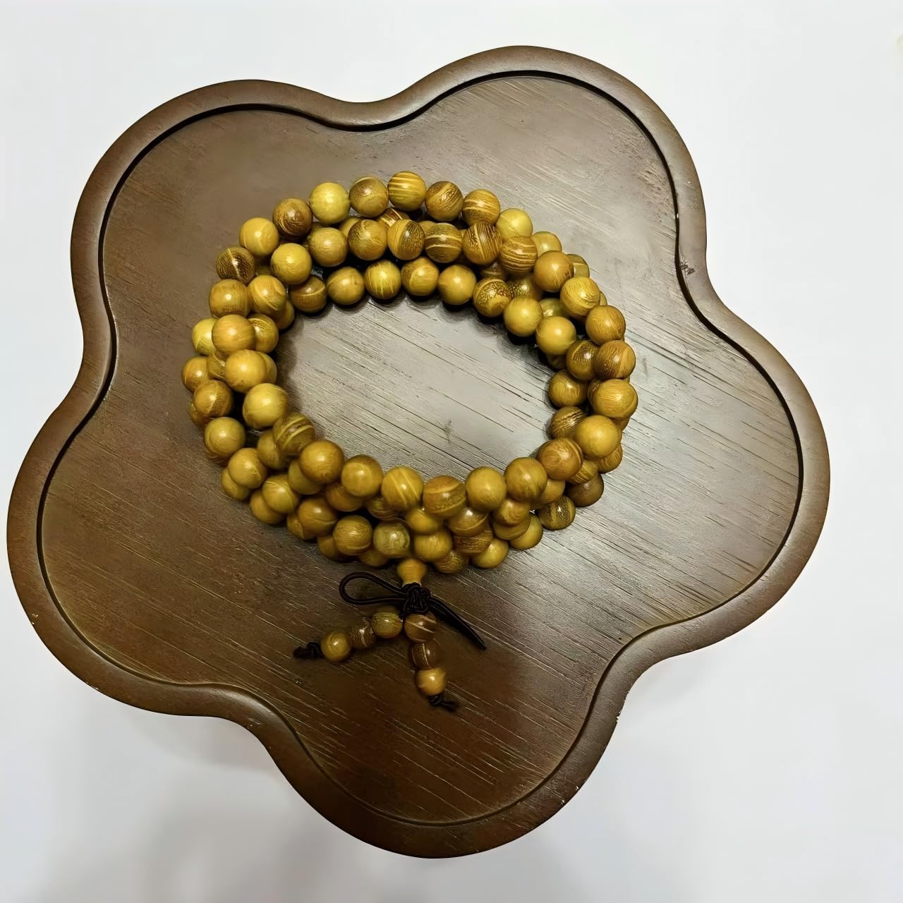 Handmade Mala Beads Bracelet 108 8mm Prayer Meditation Bracelet Sandalwood Elastic, Buddhist Beads, Prayer Mala Necklace for Men and Women Gifts