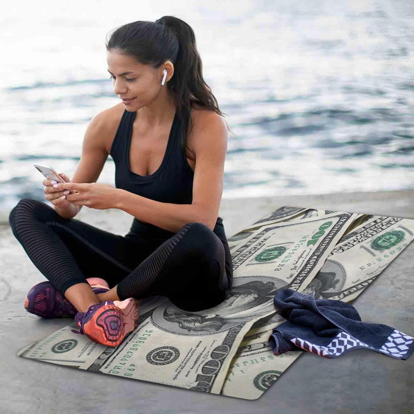 Dollar Cash Rich printed foldable yoga mat for travel For hot yoga, natural rubber non slip, with yoga mat storage tapete para ejercicio 71x26 inches