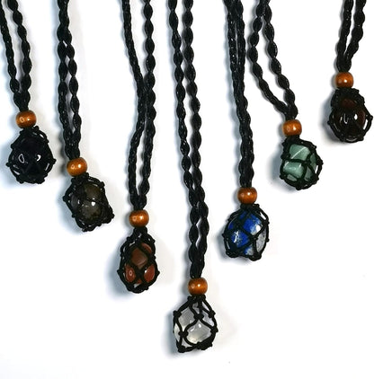 7 PCS Chakra Crystals Healing Stone Necklaces Set ，with Adjustable Rope Natural Crystal for Relaxation, Positive Energy, Yoga, Meditation Christmas Gift for Family Friends