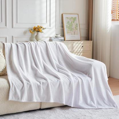 NEWCOSPLAY Super Soft Throw Blanket Light Purple Premium Silky Flannel Fleece Leaves Pattern Lightweight Bed Blanket All Season Use (Light Purple, Throw(50"x60")) - Colors B