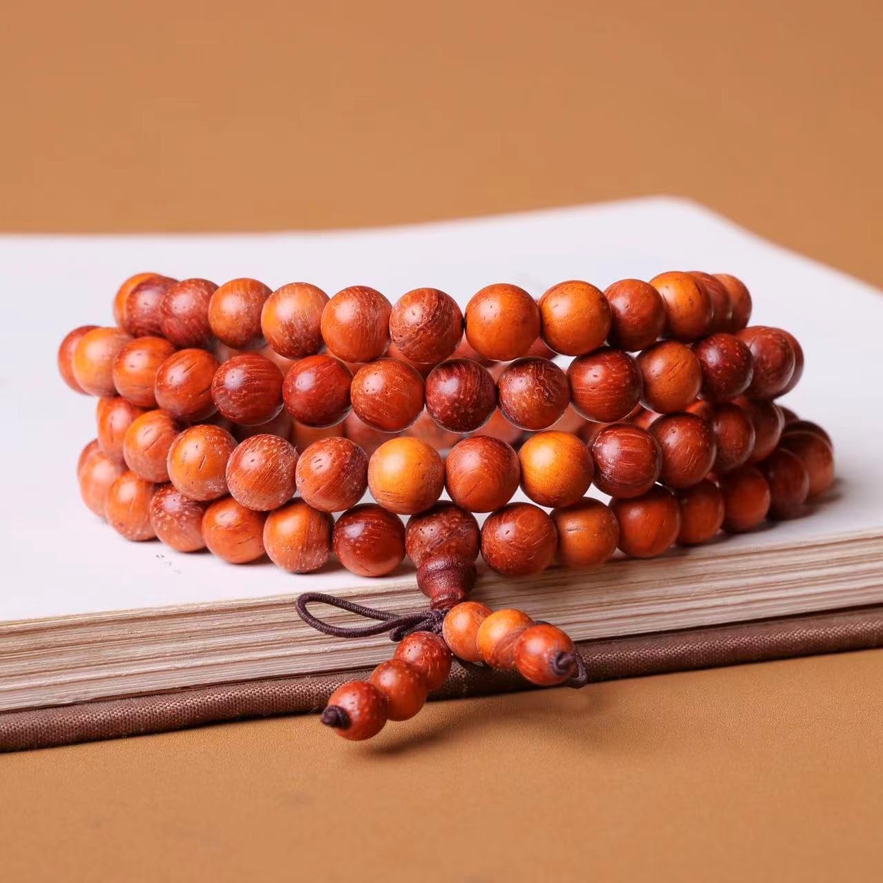 Handmade Mala Beads Bracelet 108 8mm Prayer Meditation Bracelet Sandalwood Elastic, Buddhist Beads, Prayer Mala Necklace for Men and Women Gifts