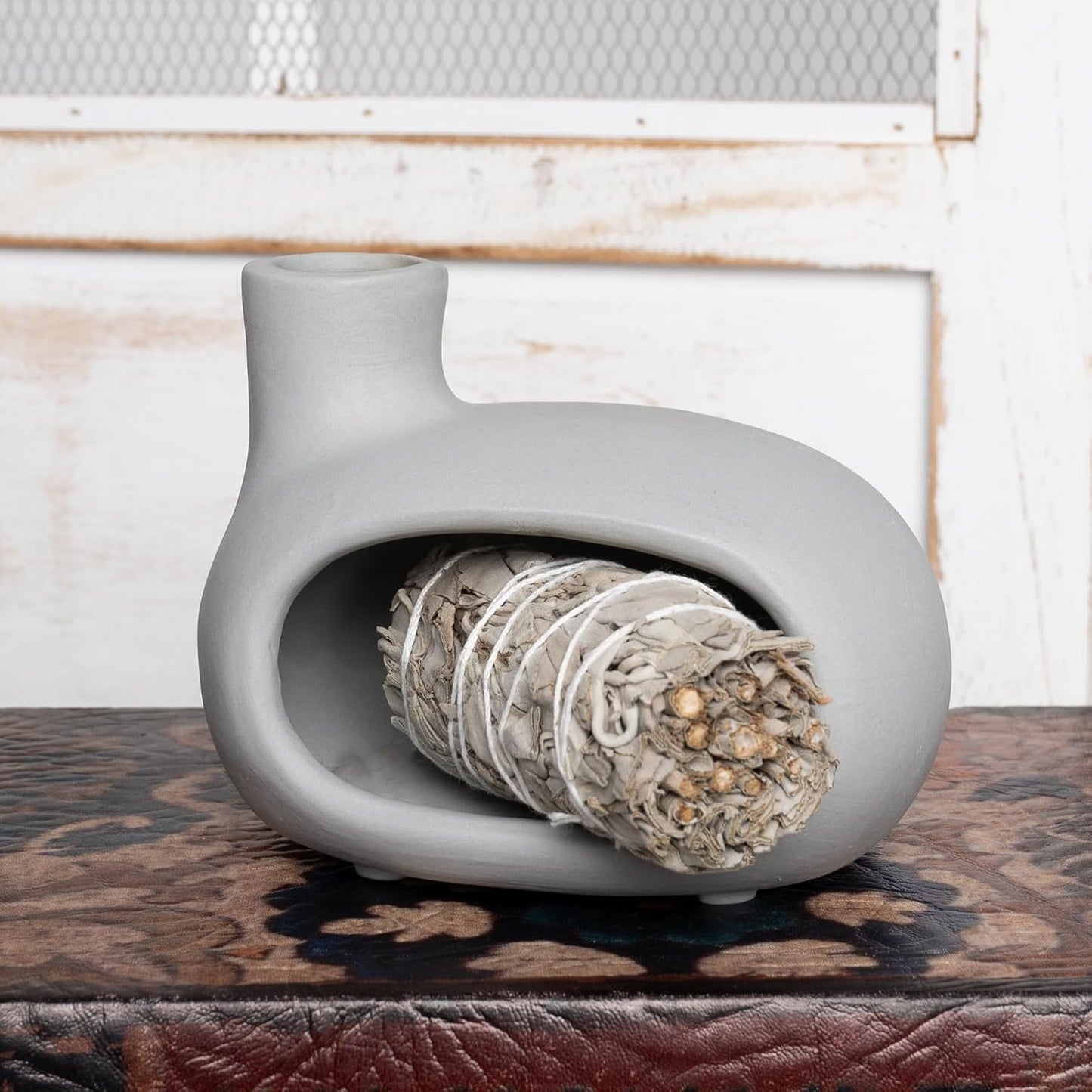 MOUGIGI Terracotta Palo Santo Holder - Modern Chiminea Incense Burner for Yoga, Meditation, and Energy Cleansing - Wood Sticks Dish, Sage Ash Catcher, Smudge Bowl, Cone Burner - Unique Meditation Gift