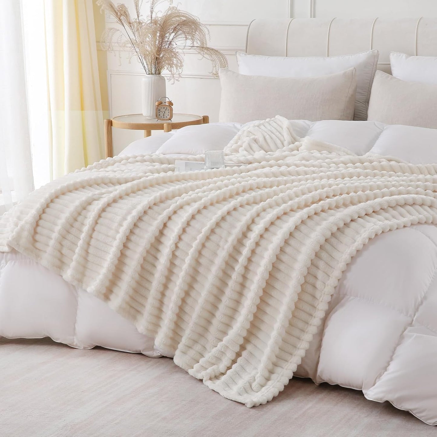 Khaki Throw Blanket for Couch Sofa 50x60 inches Striped Fleece Blankets Room Home Decor Lightweight Plush Soft Cozy Gifts for Women Mom Girls