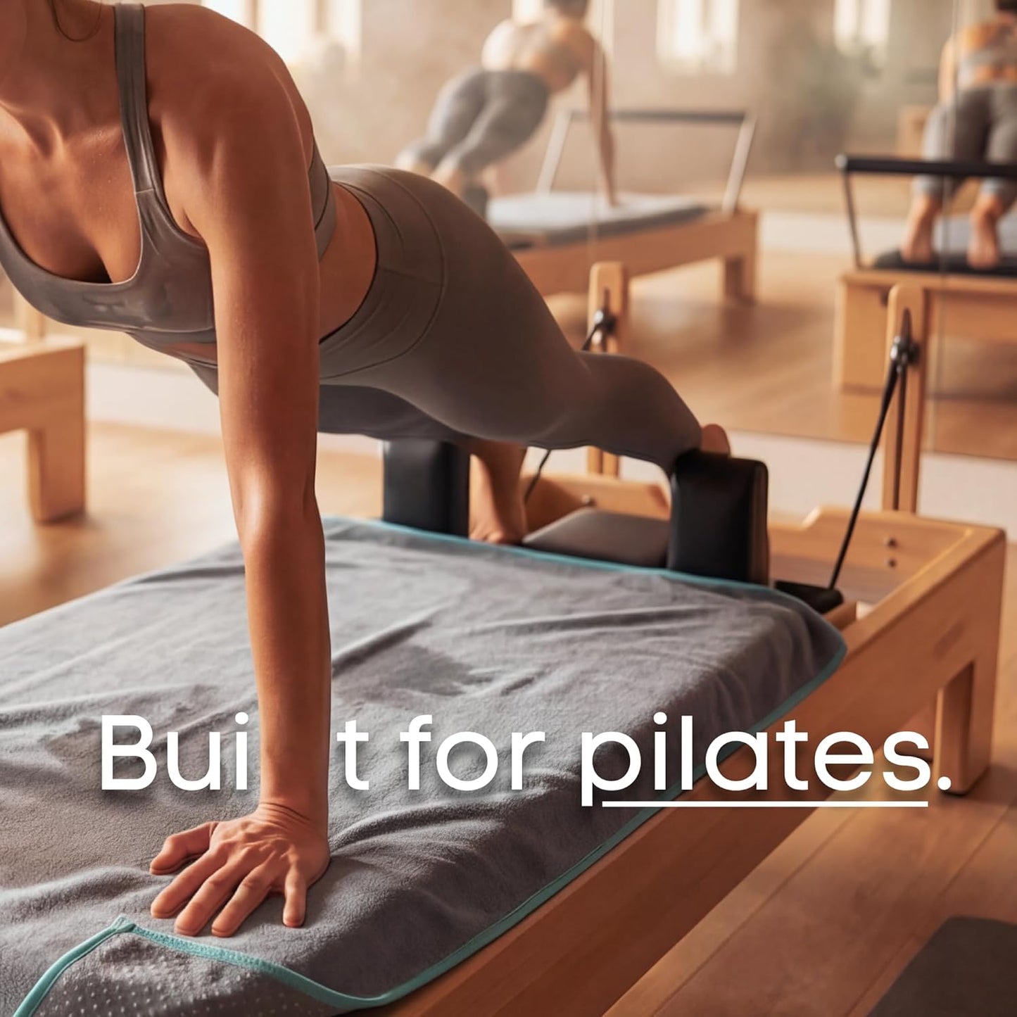 Pilates Towel Non Slip – Microfiber Yoga Mat Towel for Hot Pilates, Reformer & Floor Workouts, Sweat Absorbent, Quick Dry Gym & Workout Towel