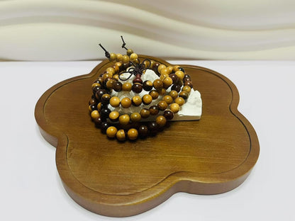 Handmade Mala Beads Bracelet 108 8mm Prayer Meditation Bracelet Sandalwood Elastic, Buddhist Beads, Prayer Mala Necklace for Men and Women Gifts